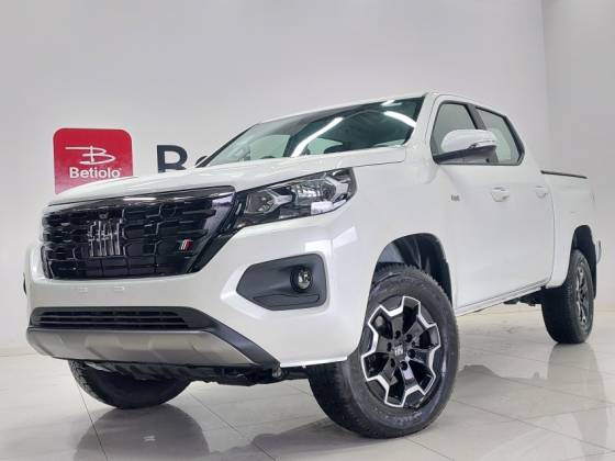 FIAT TITANO 2.2 TURBO DIESEL VOLCANO 4X4 AT8 FIAT TITANO 2.2 TURBO DIESEL VOLCANO 4X4 AT8